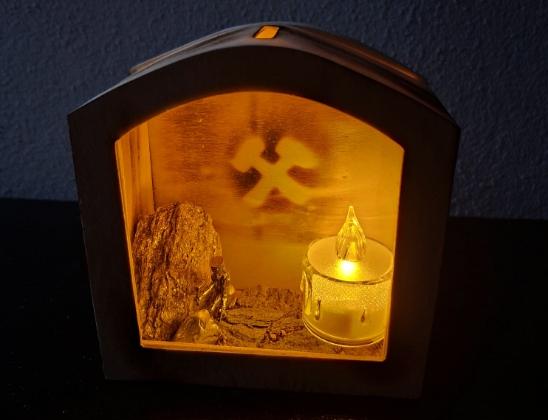 De Heimkehr Bergmannslicht mit Freiberger Gneis
